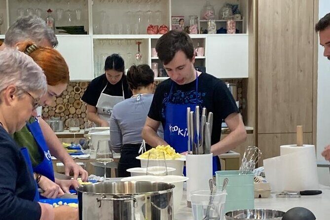 Basque Cooking Experience: Market Tour & Hands-On Class English - Who This San Sebastián Cooking Class Fits Best