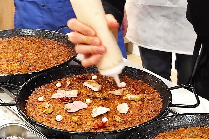 Basque Cuisine Class: Market Visit and Practical Class Castellano - Vegetarian Options and Dietary Restrictions: What to Do Upfront