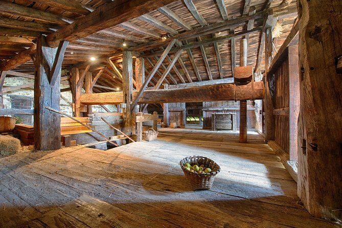 " Basque Farm House & Cider house" tour + meal from San Sebastian - The tasting and the flow: what you should expect