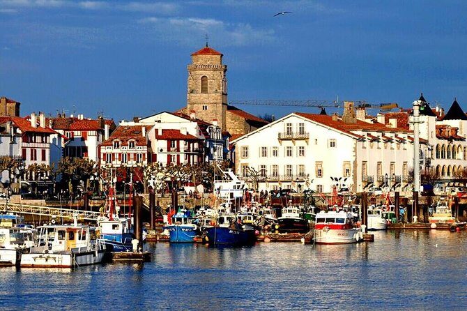 Biarritz & French Basque Coast Private Tour from San Sebastian - Why guide Alex’s storytelling changes the day