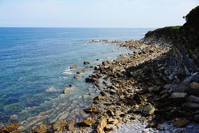 French Basque Coast private full-day tour from San Sebastián - Bayonne Cathedral Sainte-Marie de Bayonne: Cloister Views and Colorful Streets