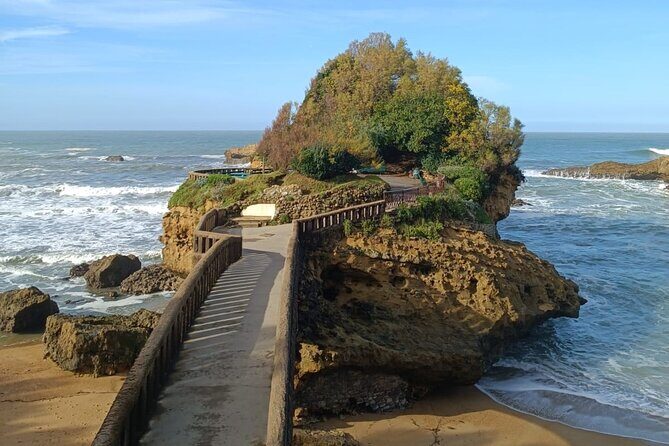 French Coast: Bayonne, Biarritz, San Juan de Luz - Private Tour - Price and Value: Is $335.19 per Person Fair for This Route?