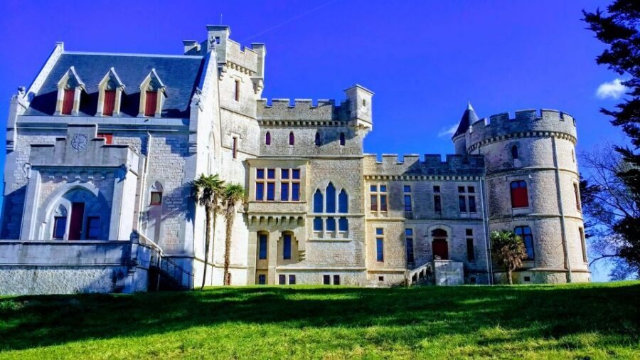 From San Sebastian or Bilbao: Biarritz and French Coast Tour - Bayonne Walk: Grand Bayonne market time and Cathédrale Sainte-Marie