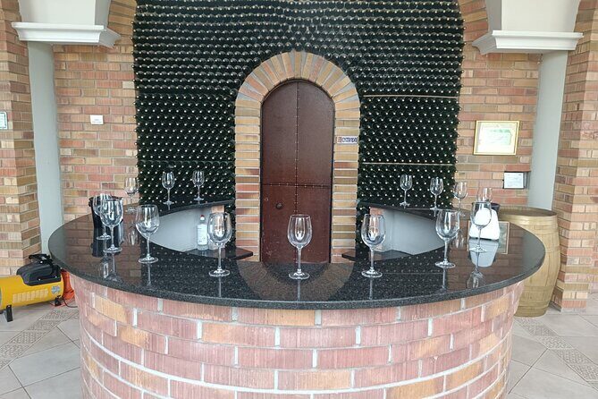 Full Rioja Wine Tour with Lunch from San Sebastian Private Tour - What you’re really buying with this private Rioja day