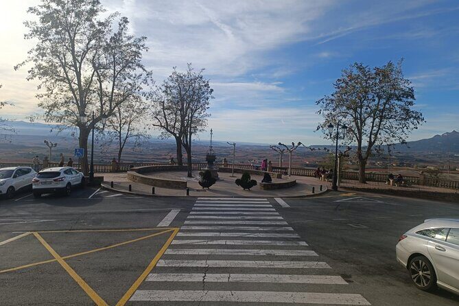 Full Rioja Wine Tour with Lunch from San Sebastian Private Tour - The tastings: what 3 to 4 wines per stop really means