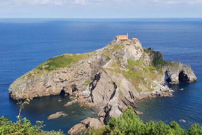 Gaztelugatxe and Gernika Tour From San Sebastian - San Juan de Gaztelugatxe: the hike to Game of Thrones viewpoints
