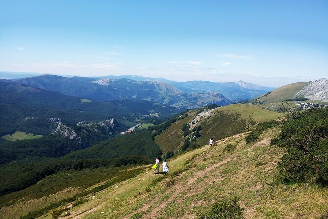 Hike the heart of the Basque country - Guide Energy: How Local Stories Make the Hike Click
