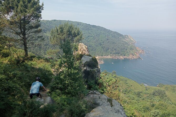 Mountain Bike Small Group Tour in San Sebastian - Stop 1: Donostia viewpoint time from a different perspective