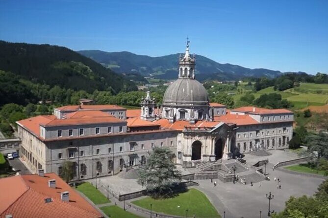 Oñati and Aranzazu Sanctuary Tour From San Sebastian - Why Oñati and Aranzazu Work as a San Sebastián Day Trip