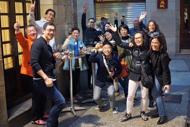 Pintxo Lunch Tour in San Sebastián: A Unique Culinary Experience - The bar crawl that actually functions: five pintxos, five drinks