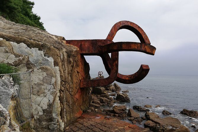 Private San Sebastian Highlights & Pintxos Tour - What the included pintxos + drinks mean for your budget and appetite