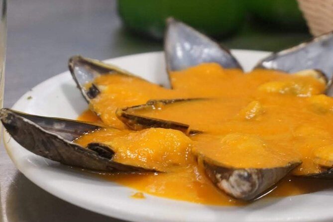 Private San Sebastian Pintxos Tour with Local Guide - Stop 4: Calle 31 de Agosto and San Sebastián cheesecake