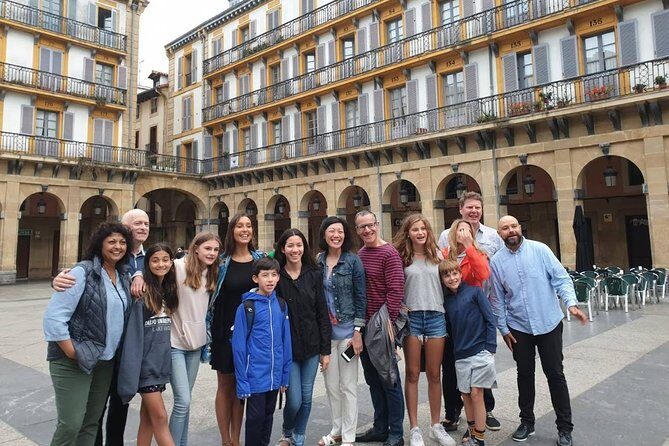 Private Walking Tour of Essential Spots of San Sebastian - City Hall and the Romantic Area: Setting the Tone in the First Minutes