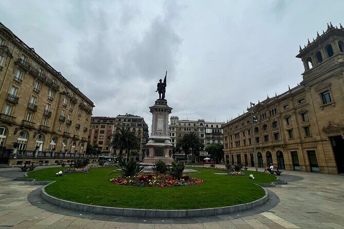 Sampling San Sebastián's History: A Self Guided Audio Tour - Parks and promenades: Hotel María Cristina to Alderdi Eder and La Concha Bay