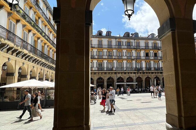 Sampling San Sebastián's History: A Self Guided Audio Tour - La Cuchara de San Telmo and the warm pintxo heresy