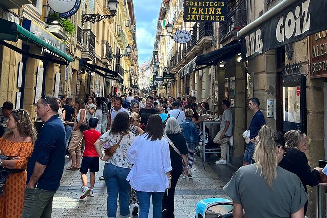 Sampling San Sebastián's History: A Self Guided Audio Tour - Getting started by Zurriola Playa and the Kursaal area