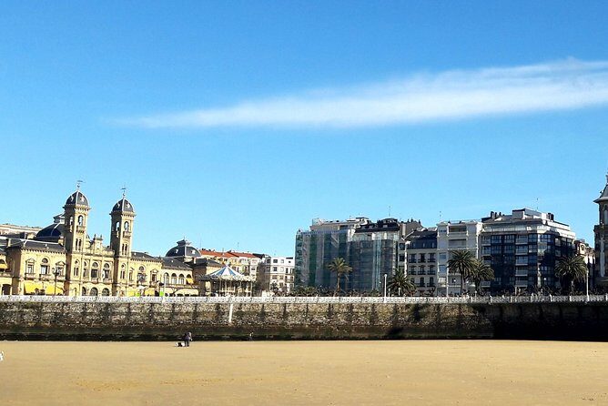San Sebastian and Biarritz Private Day Tour - The real star: pinxtos, guided decisions, and eating like you mean it