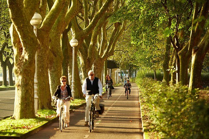 San Sebastian Bike Tour - Peine del Viento: Iconic Art Where the Coast Changes Everything