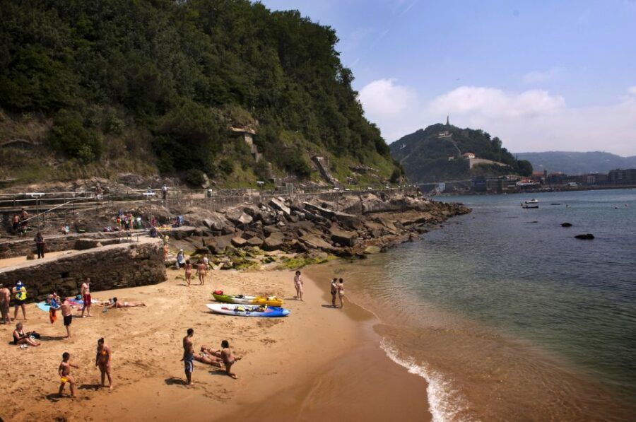 San Sebastian: Boat Tour with Stop at Santa Clara - FAQ