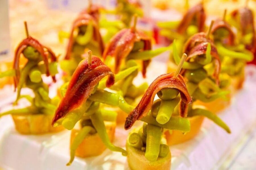 San Sebastian Food Tour: Pintxo Tasting Paired with Wines - Wine, Cider, and Liqueur: How to Taste Without Overthinking It