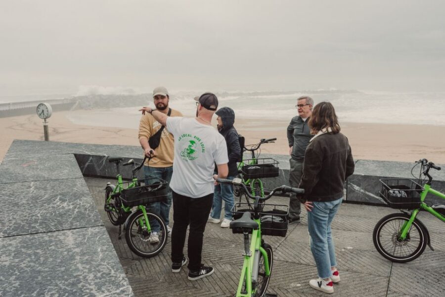 San Sebastian: Guided E-Bike Tour - Gros neighborhood and the final return: where the day’s story comes together