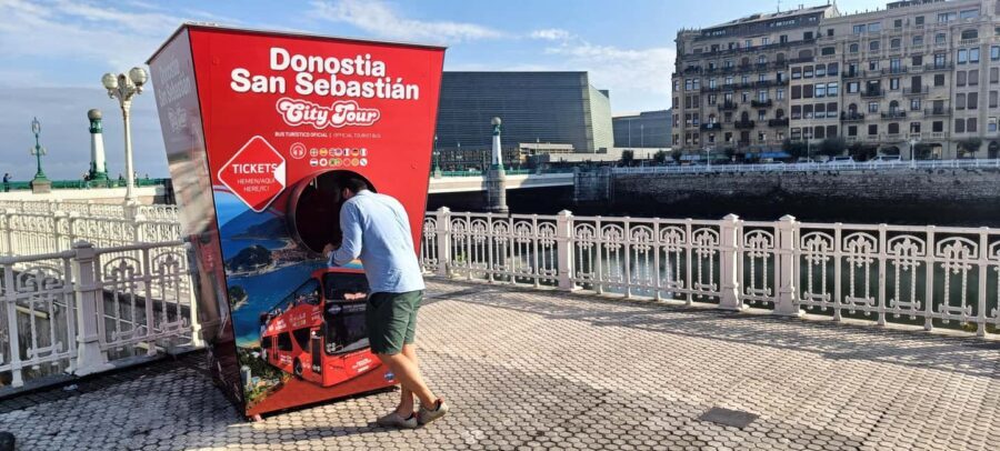 San Sebastian: Hop-On Hop-Off City Tour Bus - When things don’t go perfectly: weather and shifting service