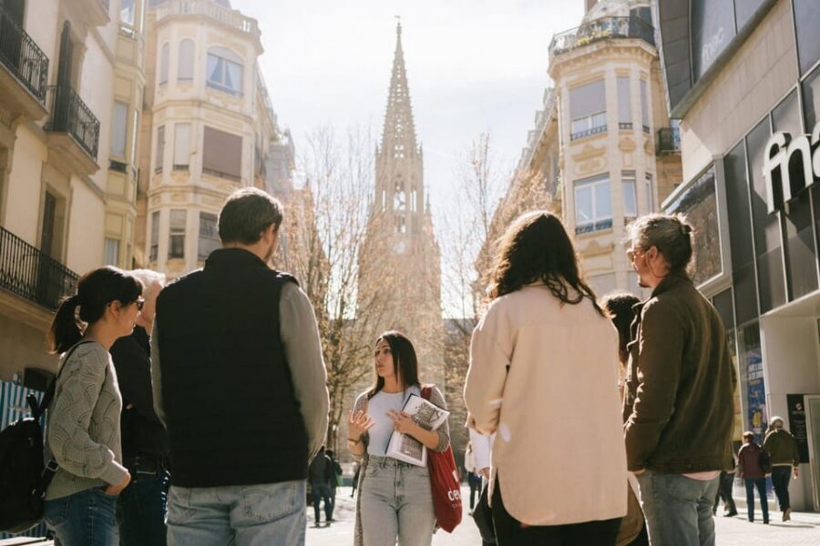 San Sebastian Like a Local: Evening Pintxos Tour - Gilda and txakoli: classics you’ll recognize, served where they belong