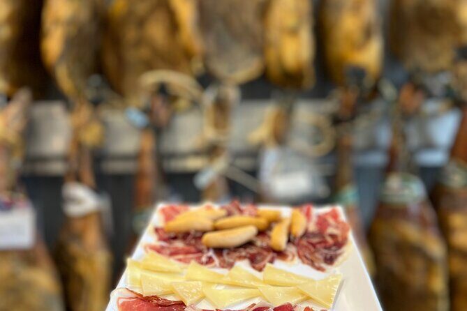 San Sebastian Pintxo Food, Wine & Market Foodie Tour(Small Group) - Fermin Calbeton Kalea and the private-club feeling of Basque gastronomic societies