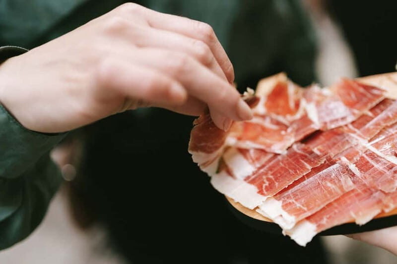 San Sebastian: Pintxos and Wine Tour - Key points to know before you go
