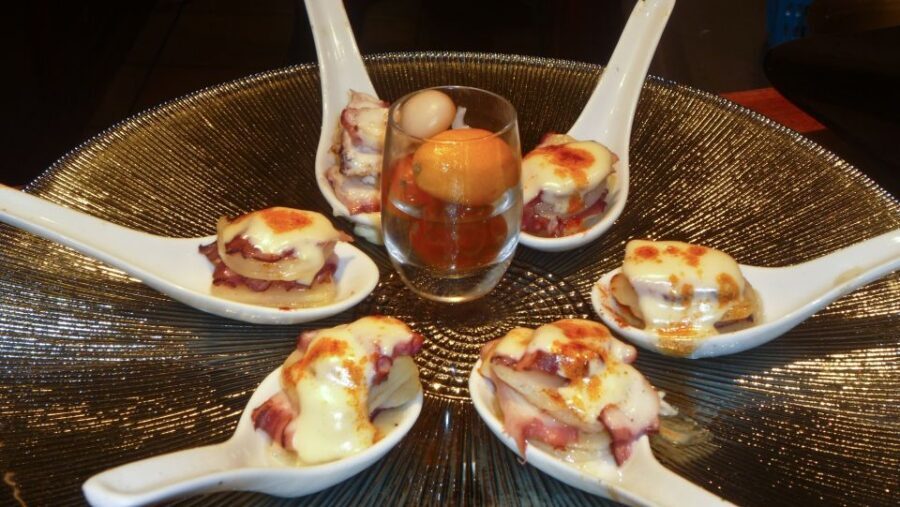 San Sebastian: Private Pintxos Basque -Tapas Tour - Four Pintxos and Four Drinks: How the Tasting Portion Works