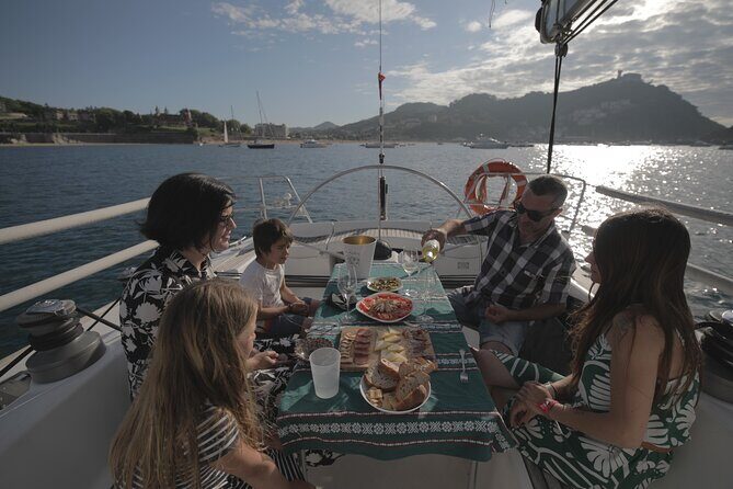 San Sebastian Private Sailing at La Concha Beach & Pasai Donibane - Duration reality check: plan for about 3–4 hours