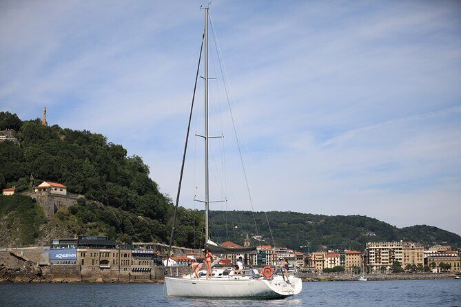 San Sebastian Private Sailing trips & Socioeducational boat tours - Swimming Time: The Part That Changes a Sail From Nice to Great