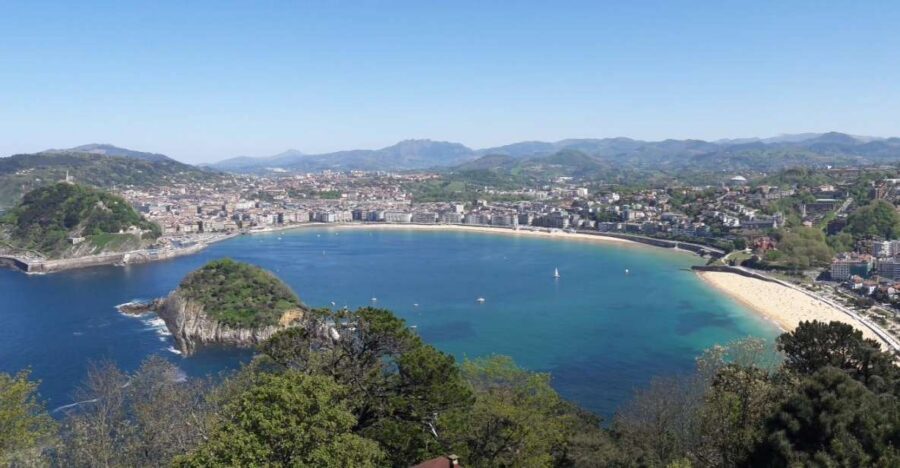San Sebastian: Private Walking Tour w/ Panoramic Views - Buen Pastor Cathedral and Guipúzcoa Square: landmarks that break the walking into chapters