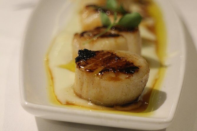San Sebastián Walking Dinner Tour with Basque Bites - San Sebastián through a chef’s eyes: why this walking dinner works