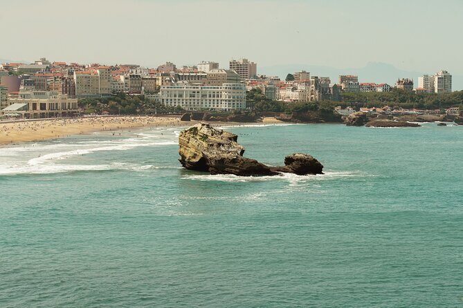 Small Group Bayonne, Biarritz, St.Jean De Luz from San Sebastian - Morning Start in San Sebastián: Meeting Point and Timing