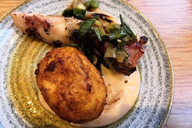 The Best Gourmet Experience and Pintxo Tour in San Sebastian - What You Actually Eat: Three Pintxos and Drinks Included
